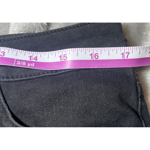 Seven7 Weekend Shorts Womens 10 Black Denim Cutoff Distressed School Summer - Picture 9 of 16